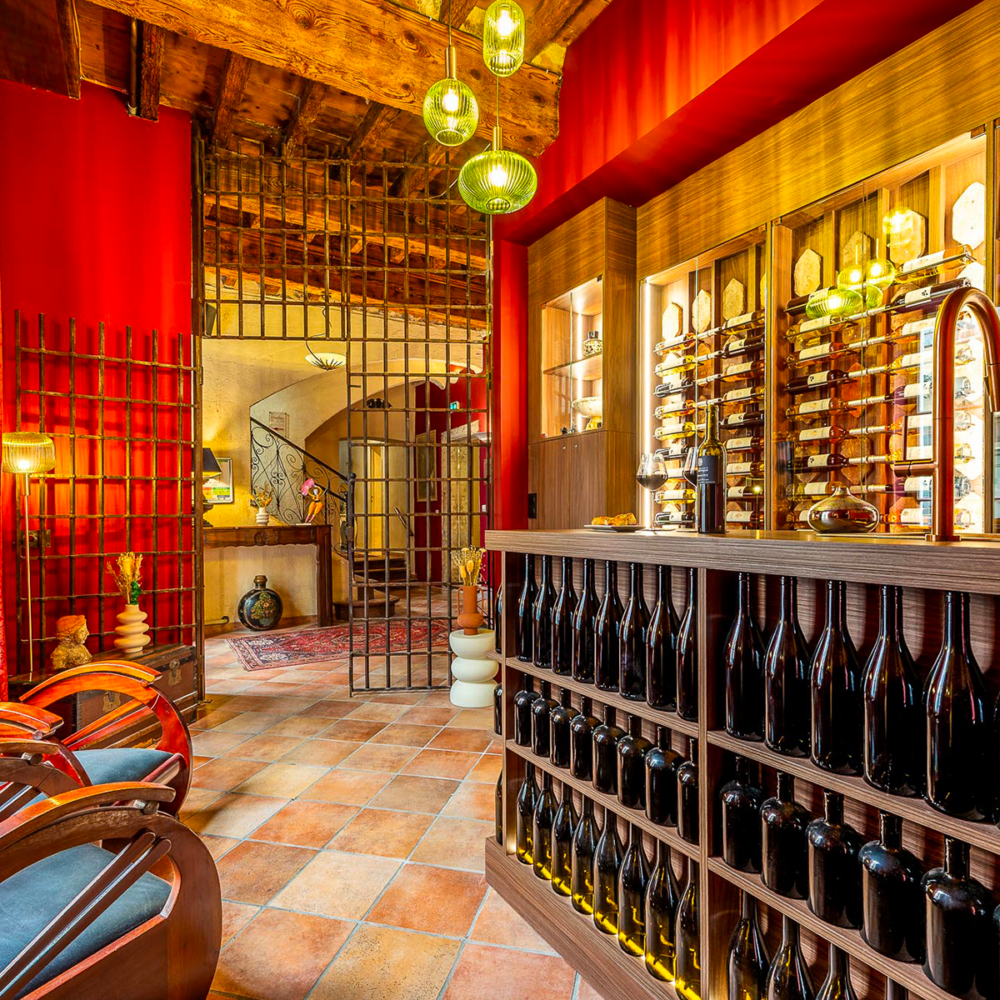 hotel-avec-vue-bar-a-vin