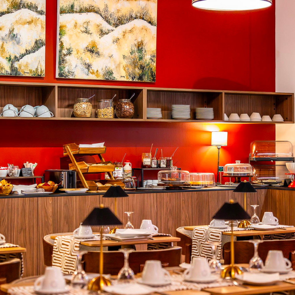 hotel-avec-vue-salle-petit-dejuener